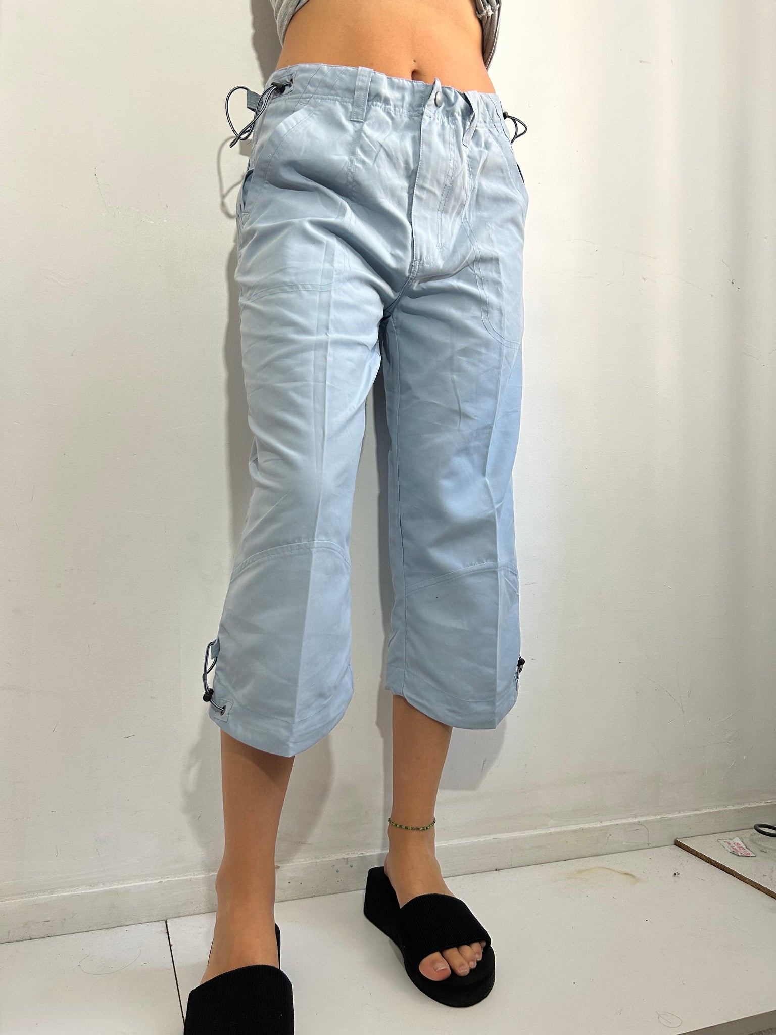 Baby blue 3/4 length capri parachute pants (S/M) – SK VINTAGE