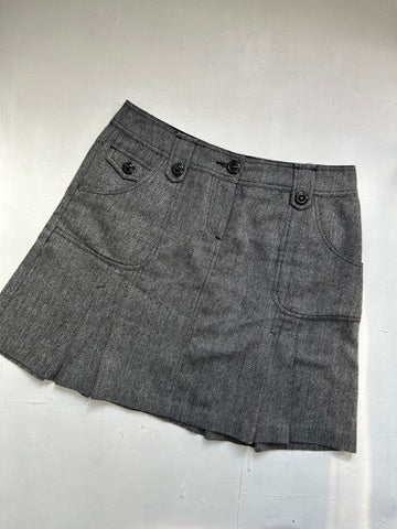 Grey pleated low rise y2k 90s vintage mini skirt (M)