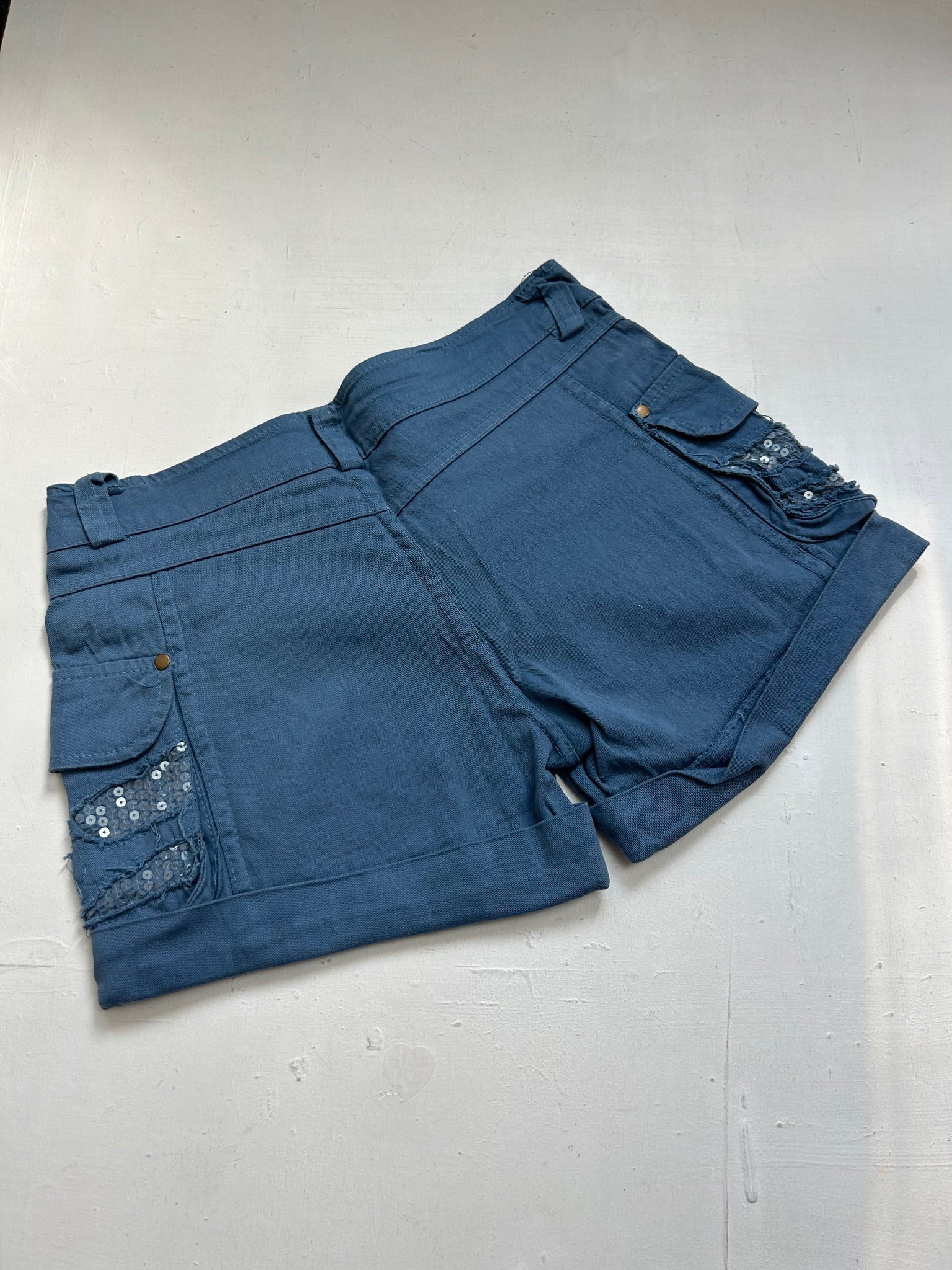 Blue sequins low rise mini cargo short (S)