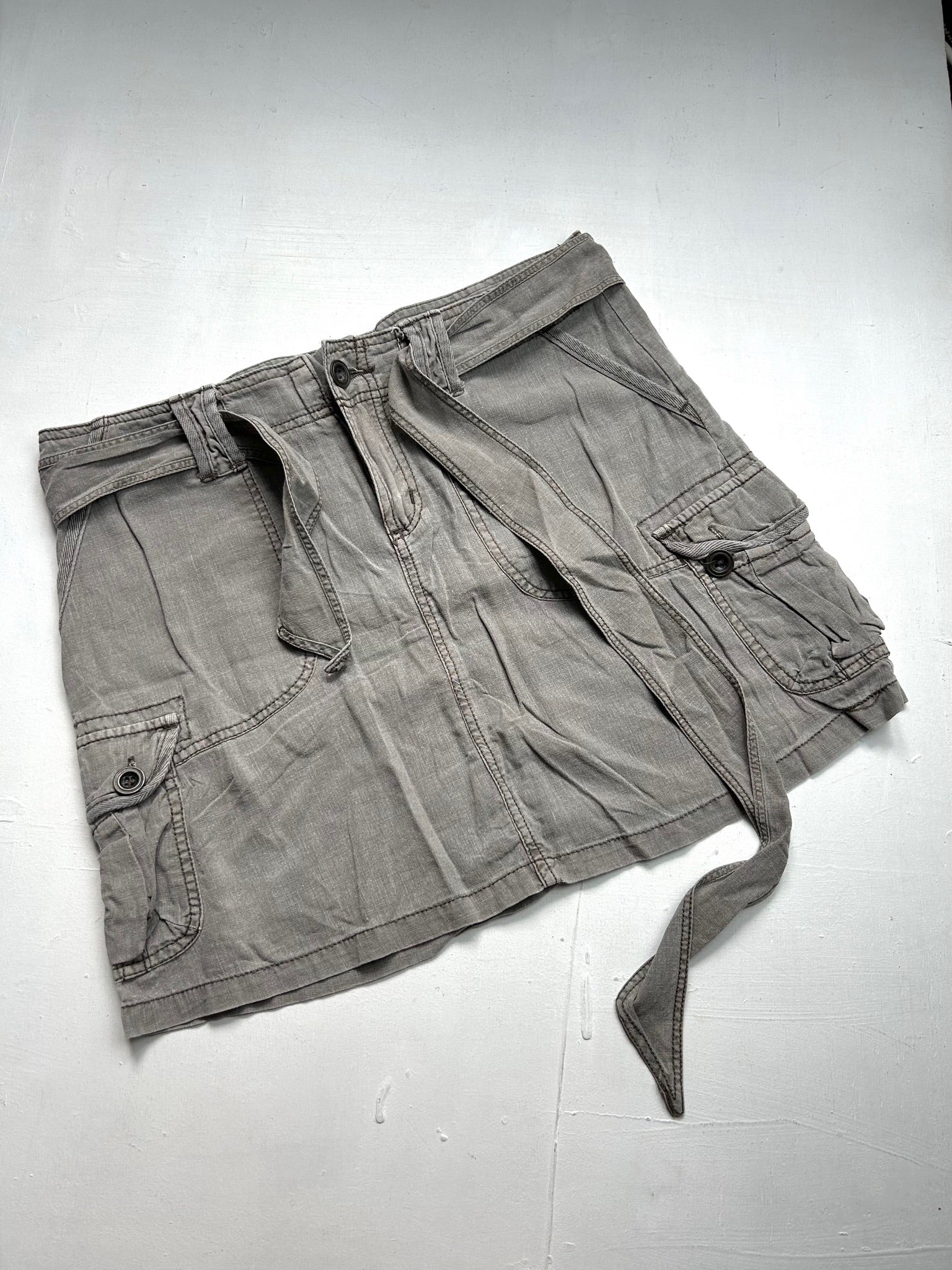 Khaki linen cargo mini skirt with belt (S)