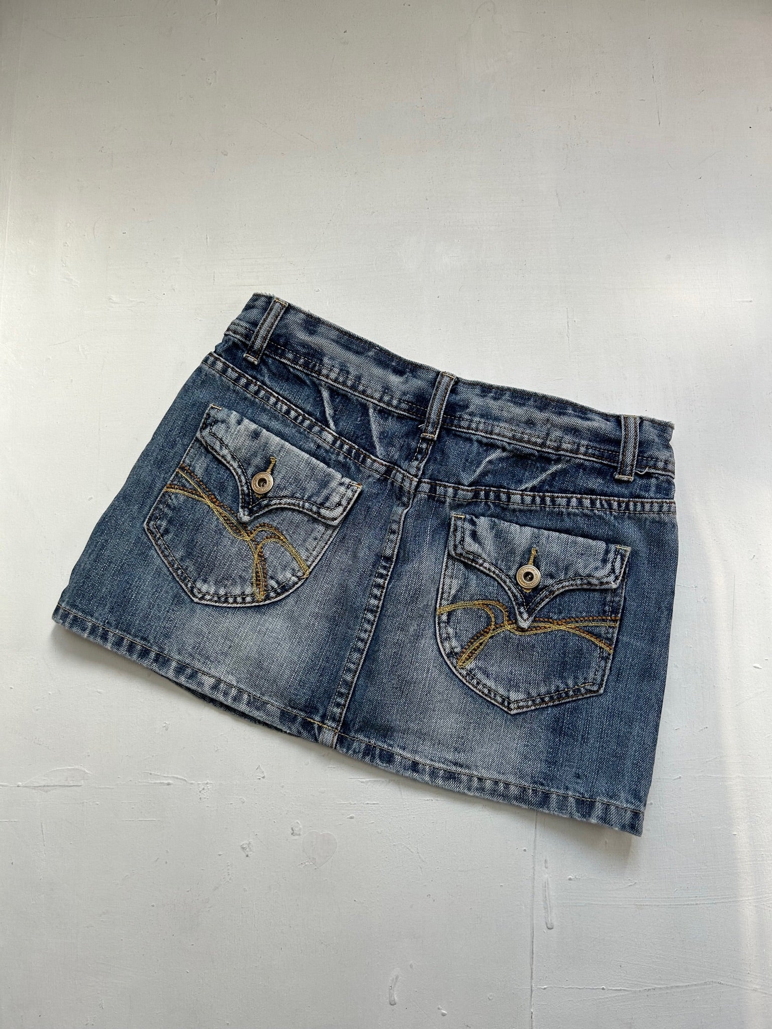 Baby blue denim low rise y2k 90s vintage mini skirt (S)