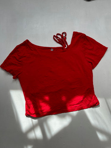 Red cotton 90s y2k vintage buckle tee (S)