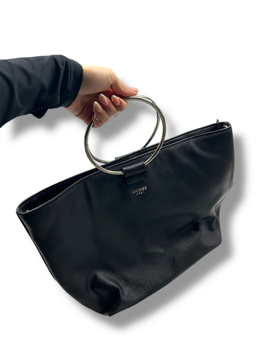 Black hoop straps handbag