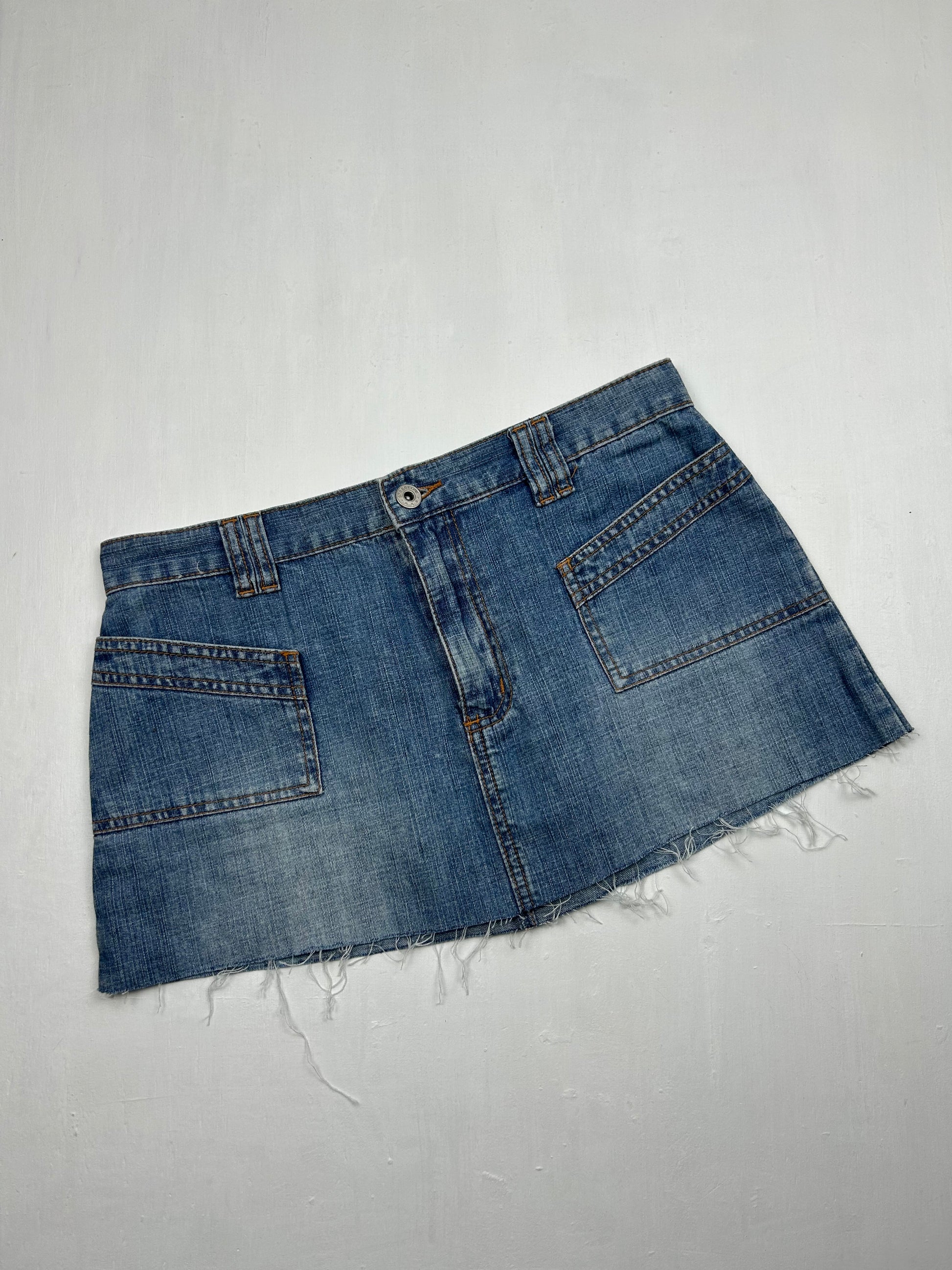 Blue denim low rise mini skirt (M)