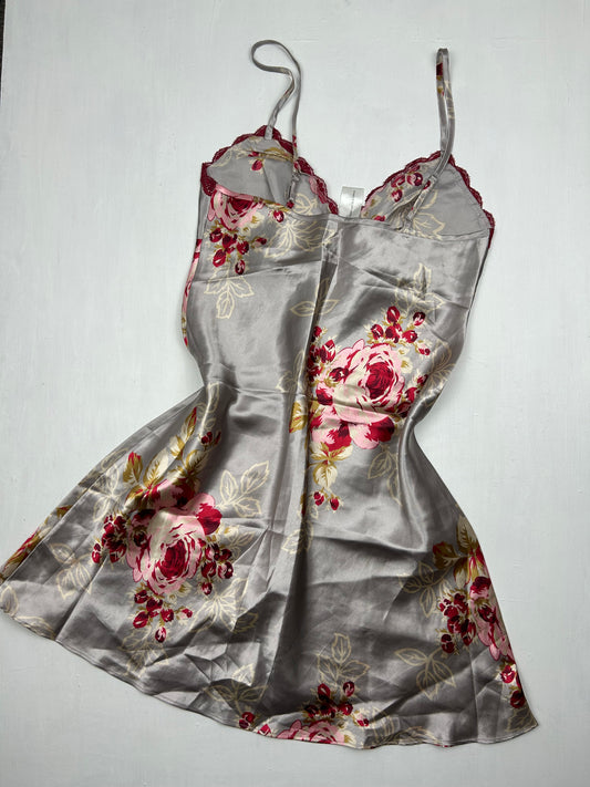 Grey floral print satin effect babydoll dress + dressing gown  (M/L)