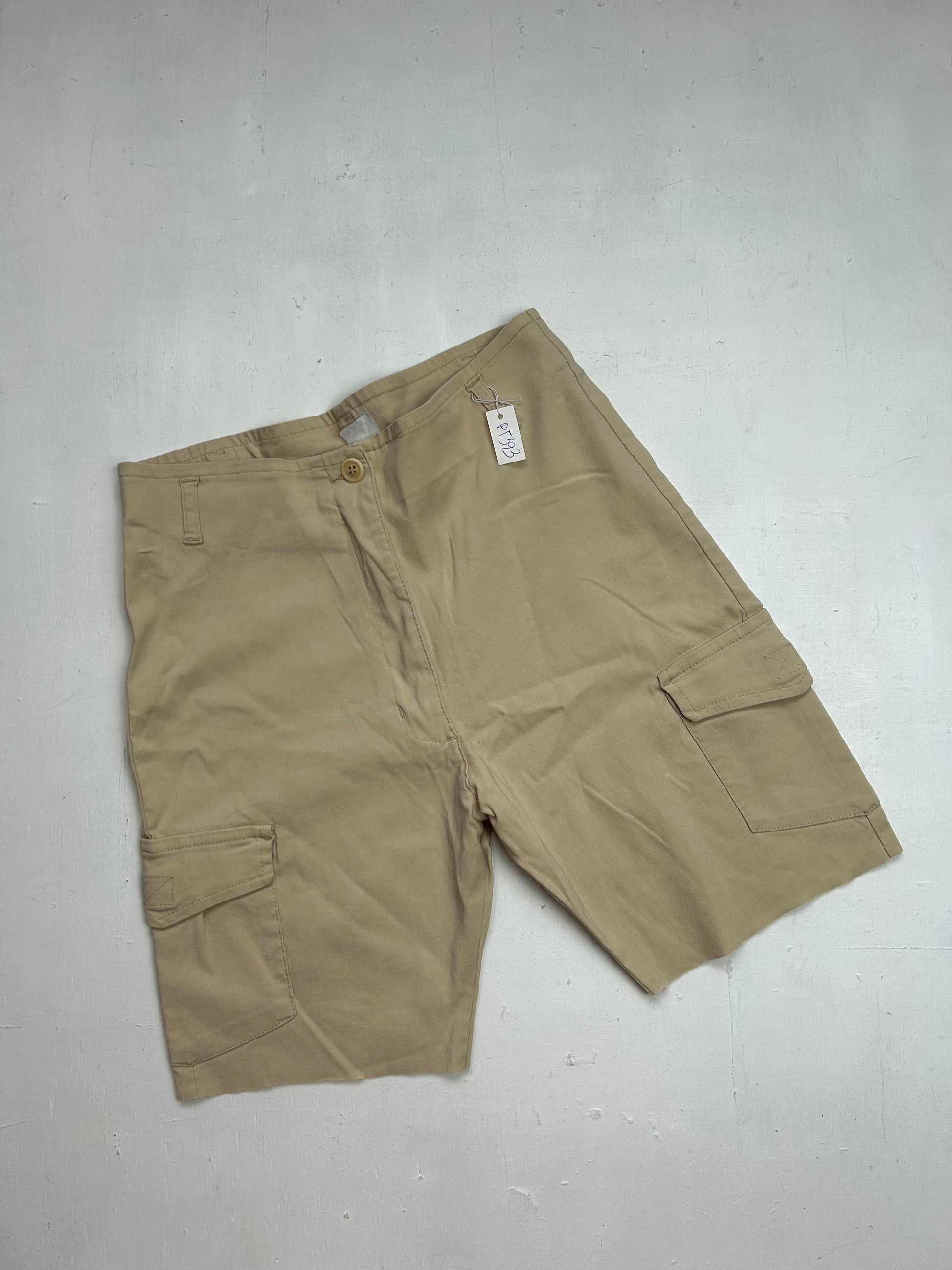 Camel cargo stretchy low rise mid short (XS/S)