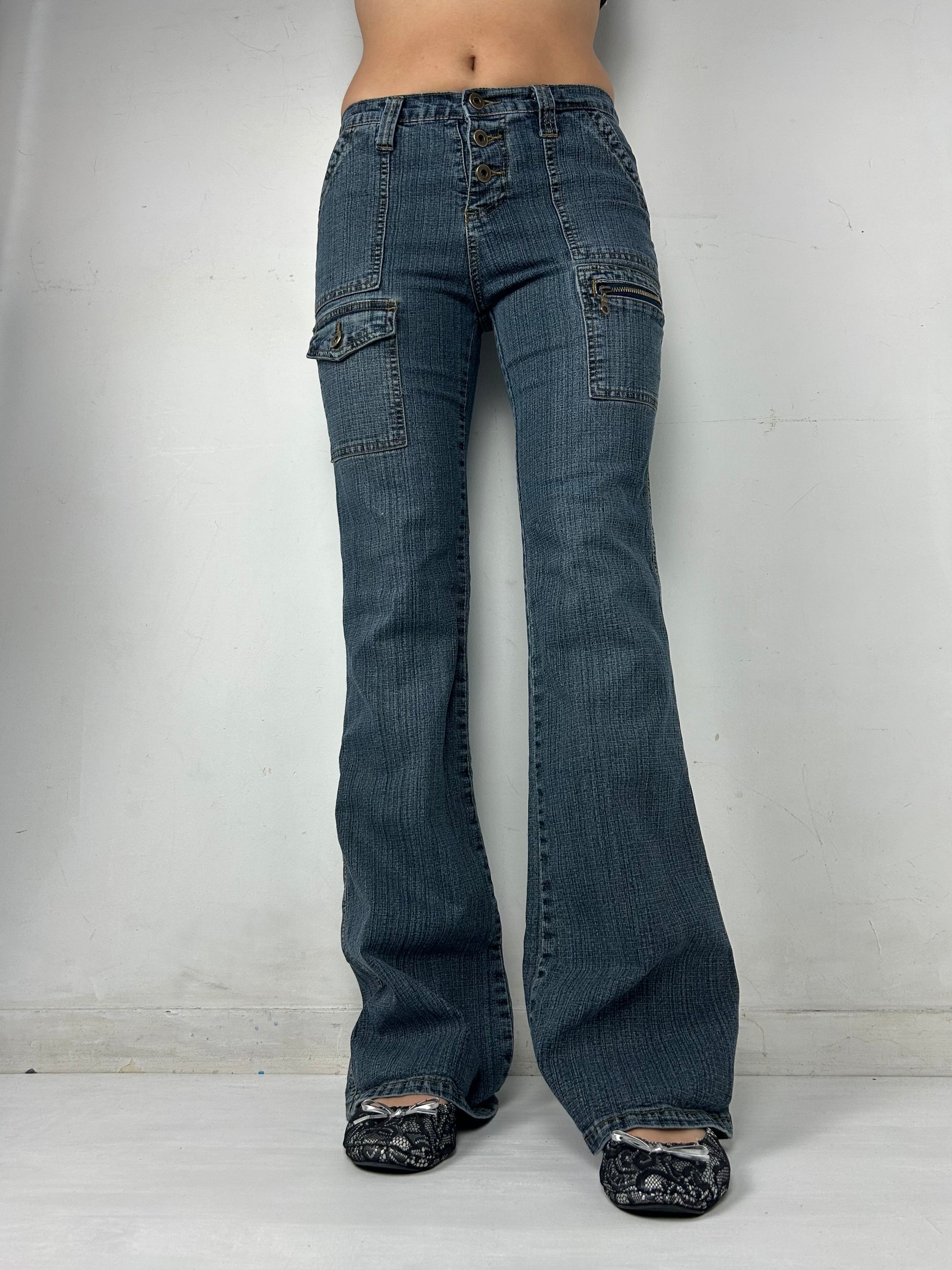 Blue denim low rise bootcut pants (S)