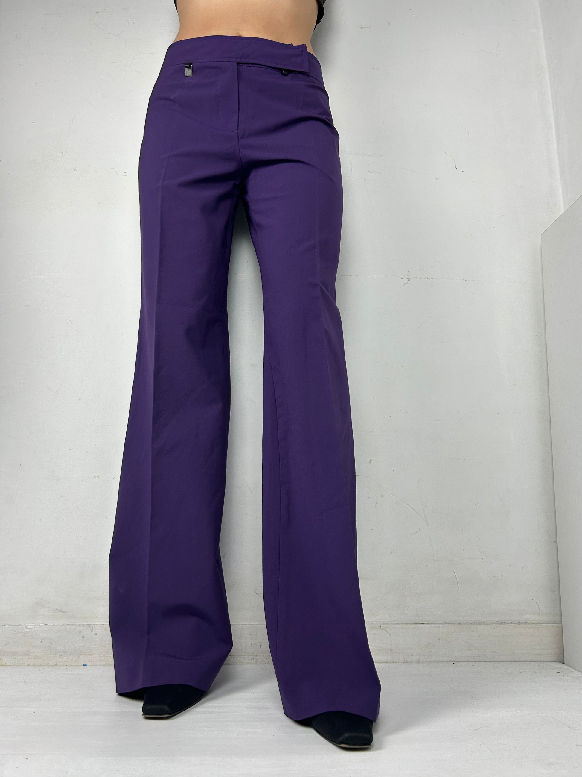 Purple mid rise office flare pants (L)