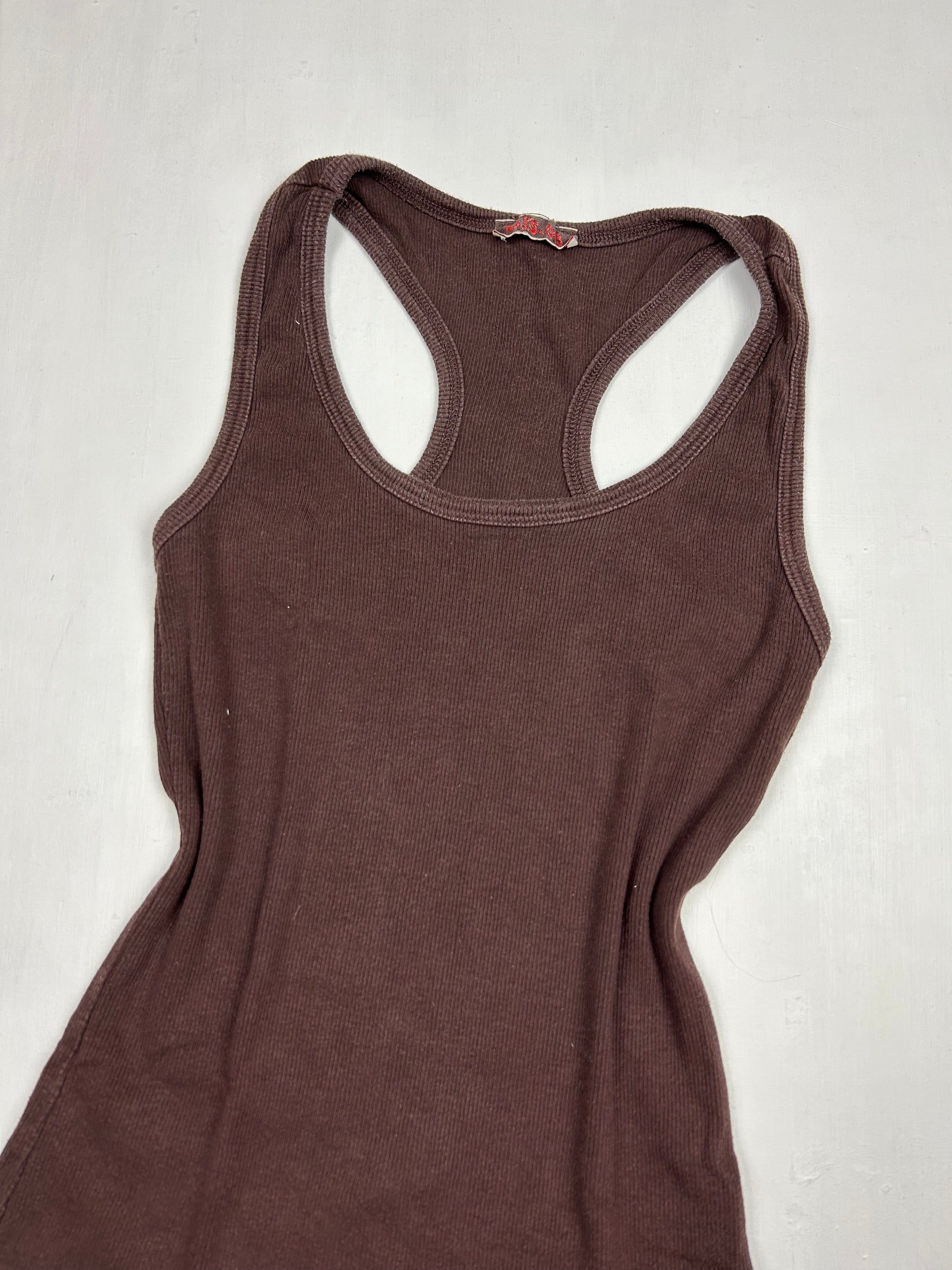 Brown ribbed tank top (S/M)