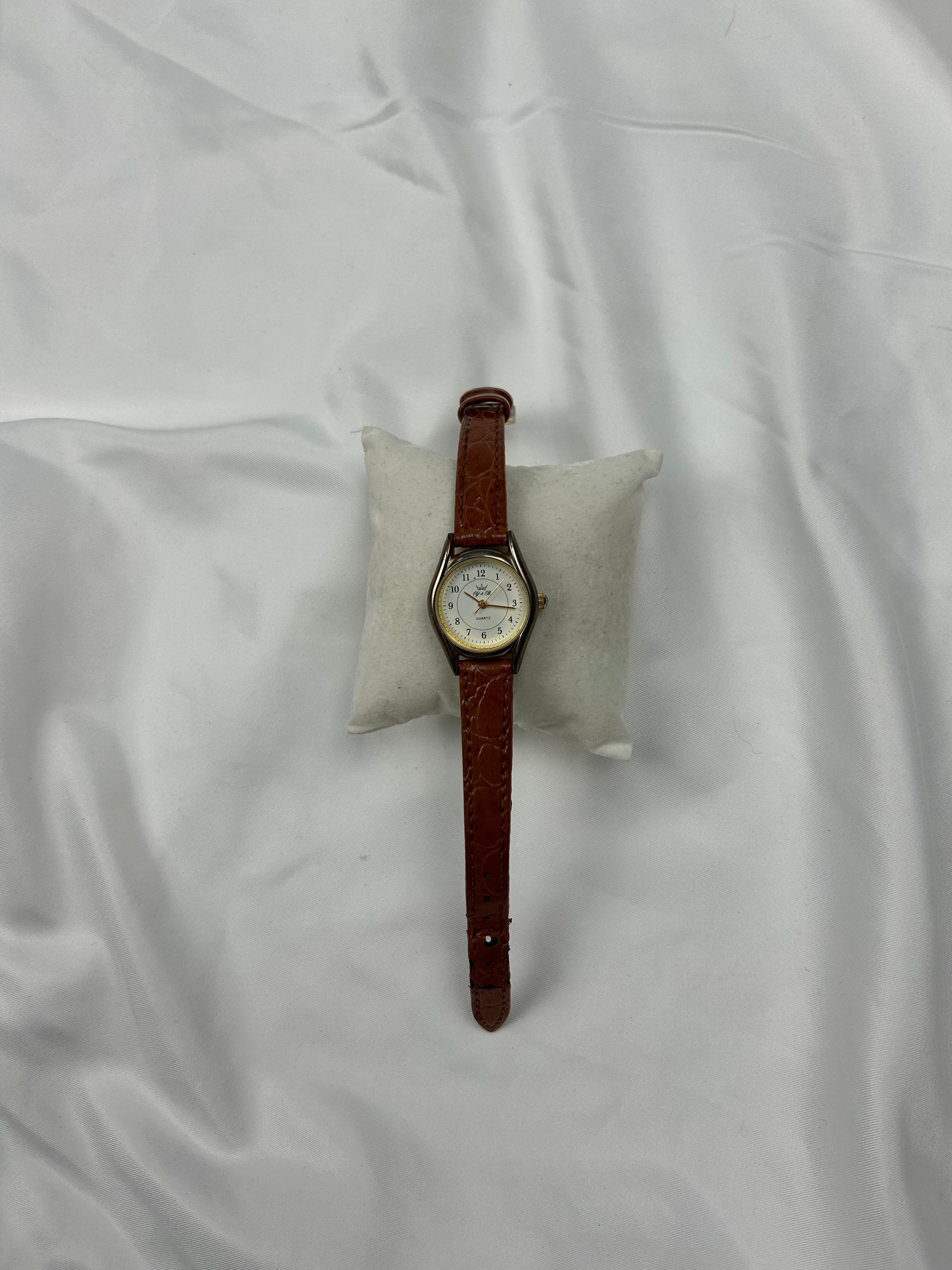 Vintage stainless steel & leather bracelet watch jewelry