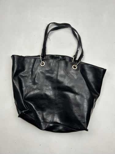 Black recycled leather uni shoulder bag