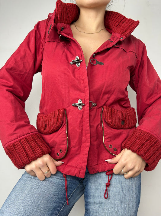 Red  winter puffer jacket (M)