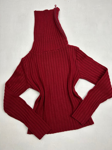 Red zip ribbed turtleneck jumper (S/M)