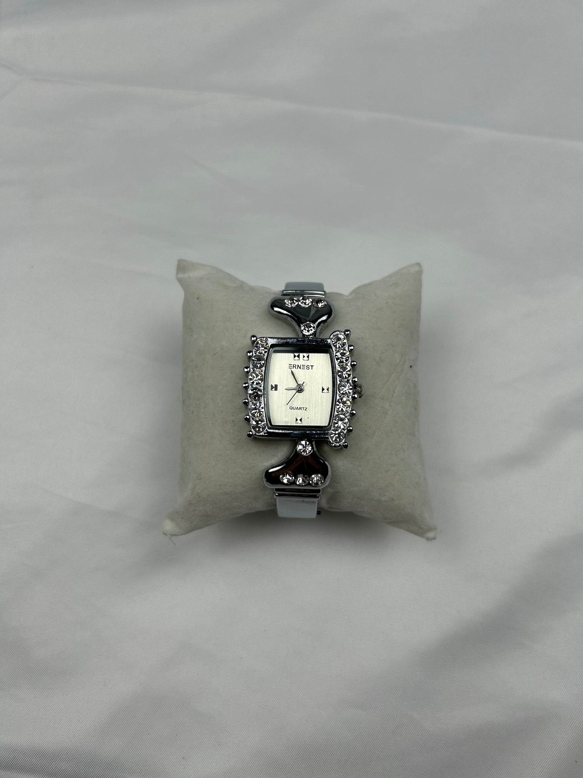 Vintage stainless steel silver jewelry watch