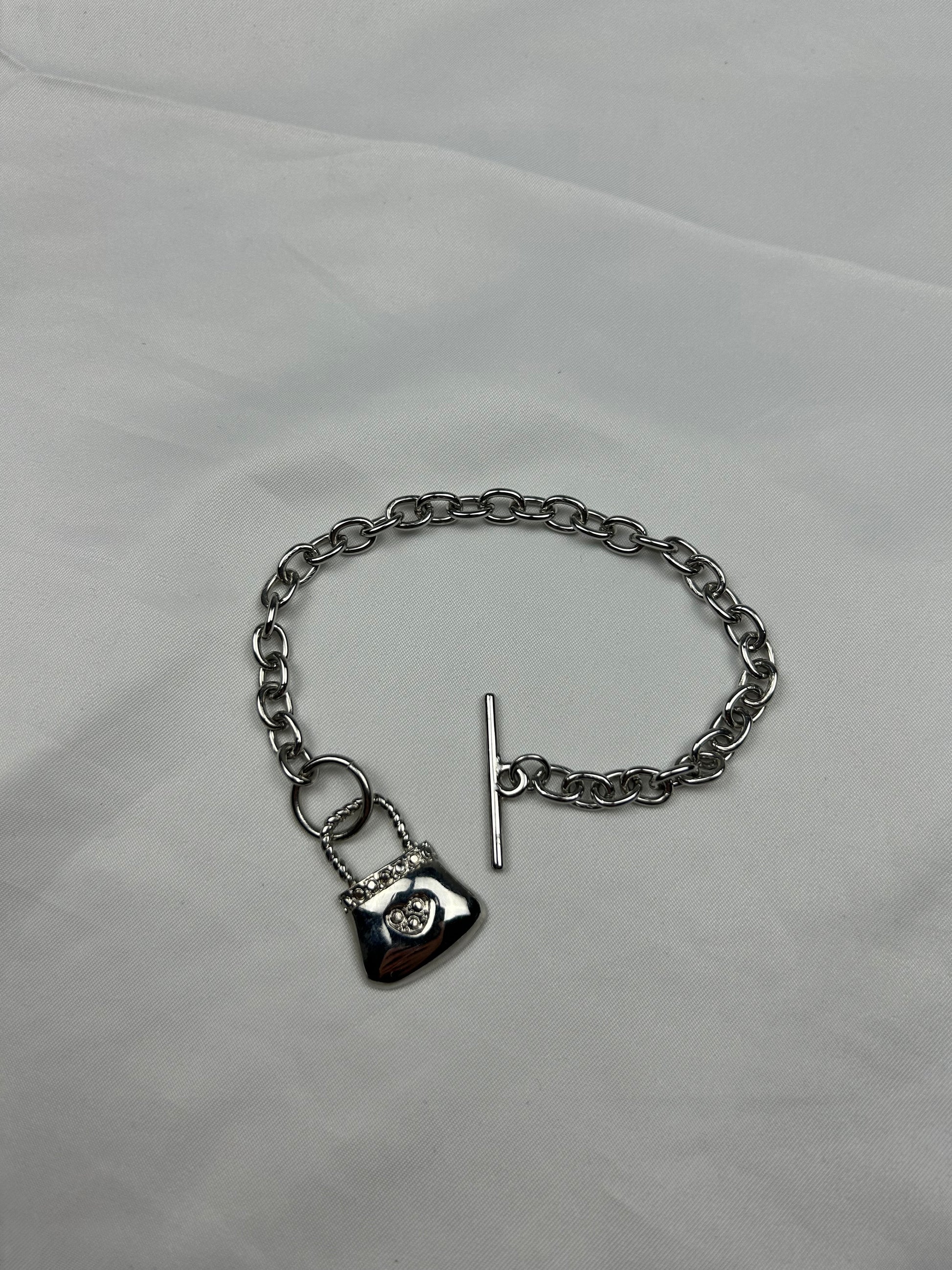 Stainless steel silver pendant bracelet