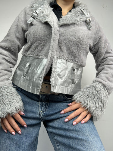 Grey faux fur neck y2k jacket (S/M)