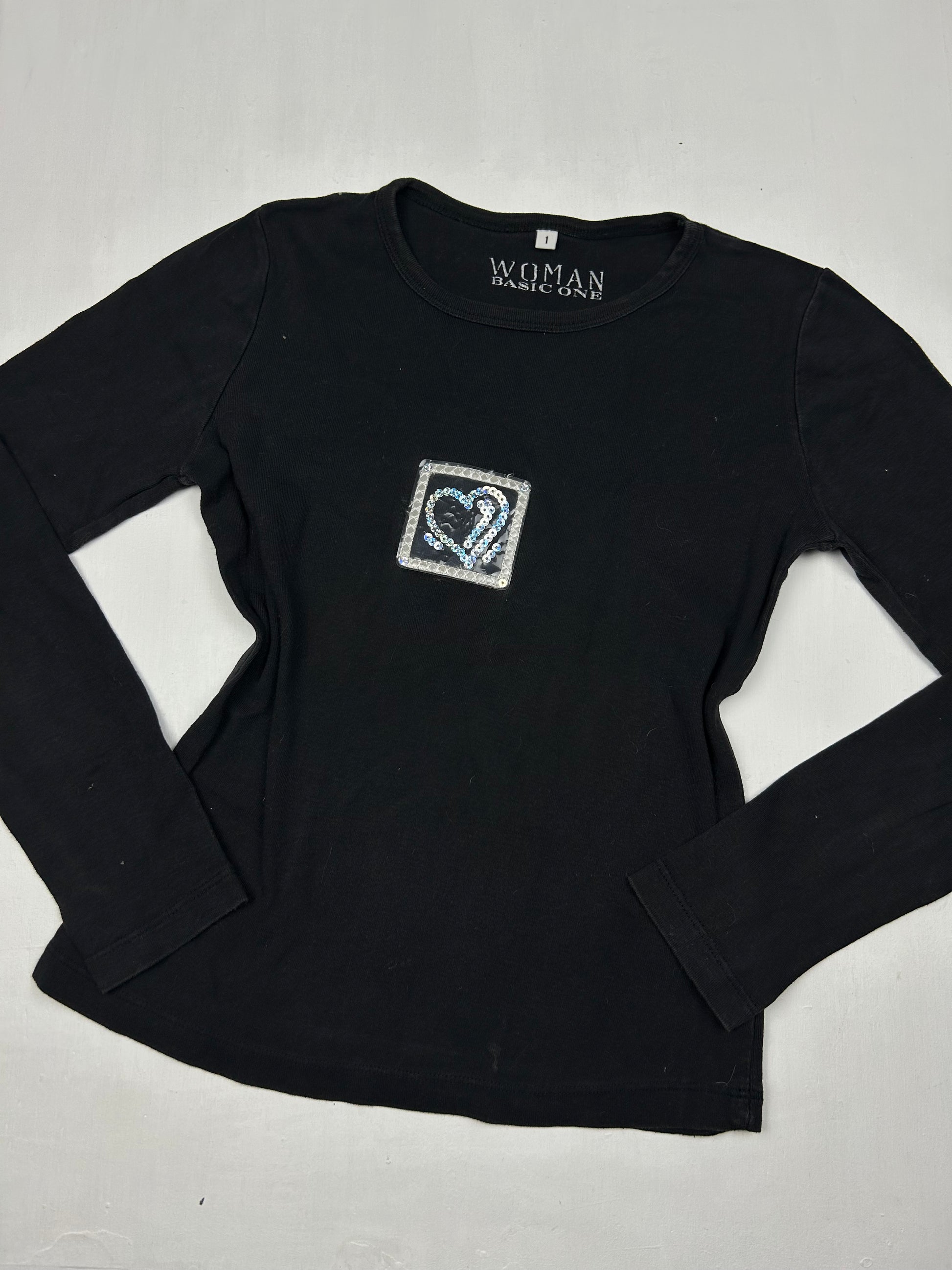 Black logo long sleeves top (S/M)