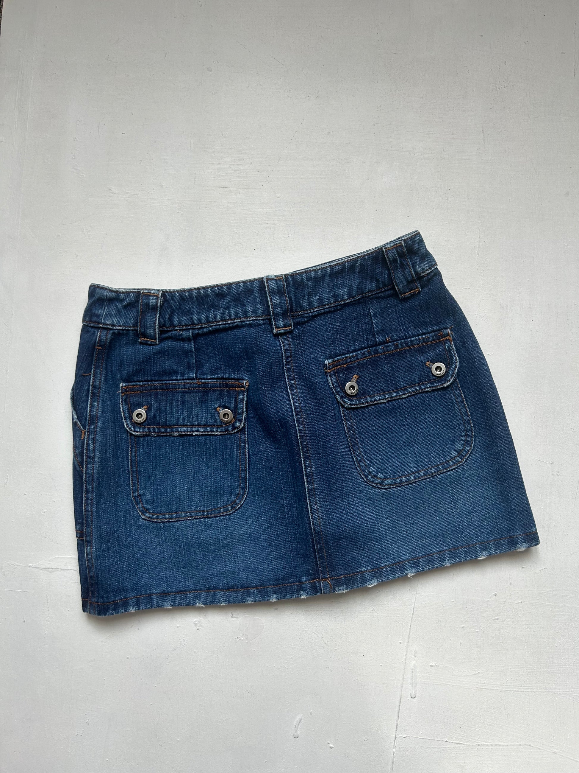 Navy blue low rise denim mini skirt (S)