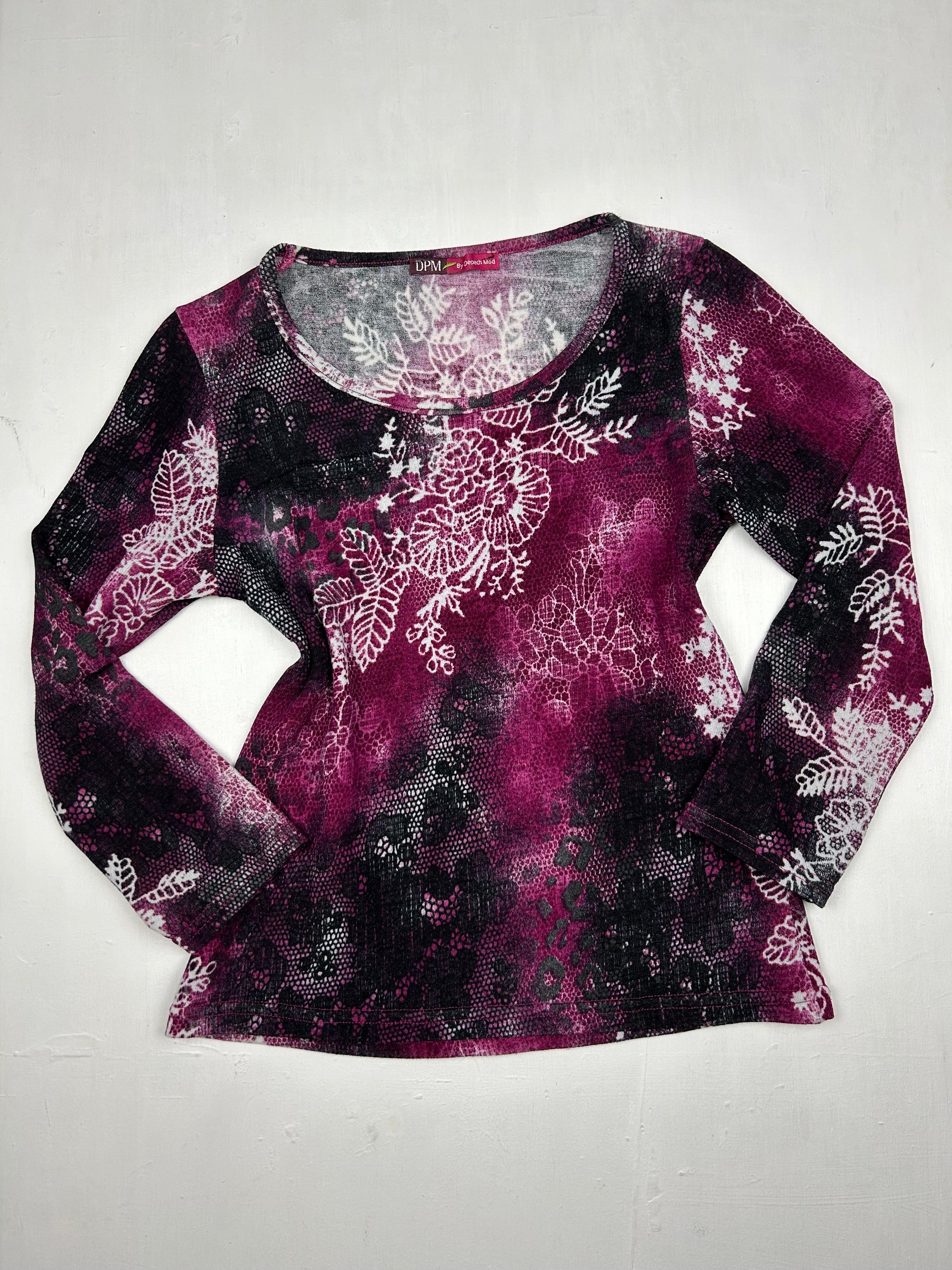 Purple graphic print long sleeves top (S)