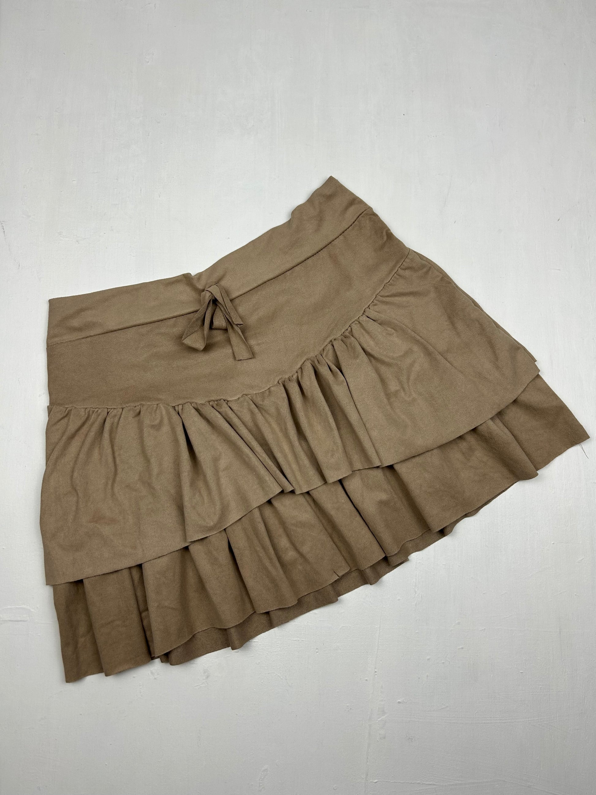 Beige suede low rise mini pleated skirt (S)