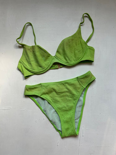 Green ajustable bikini set (M)