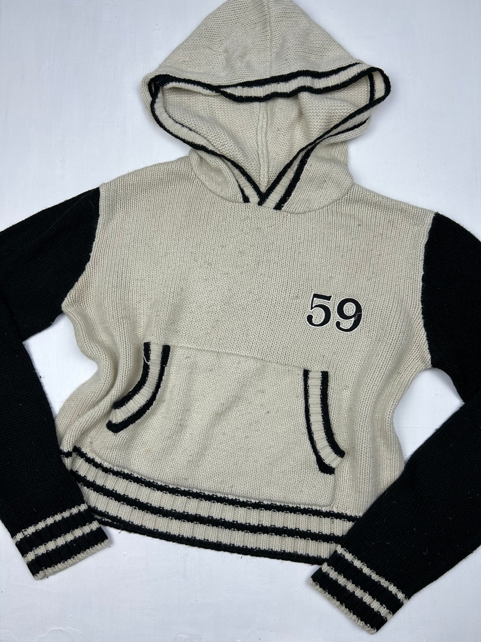 Beige hoodie jumper (S)