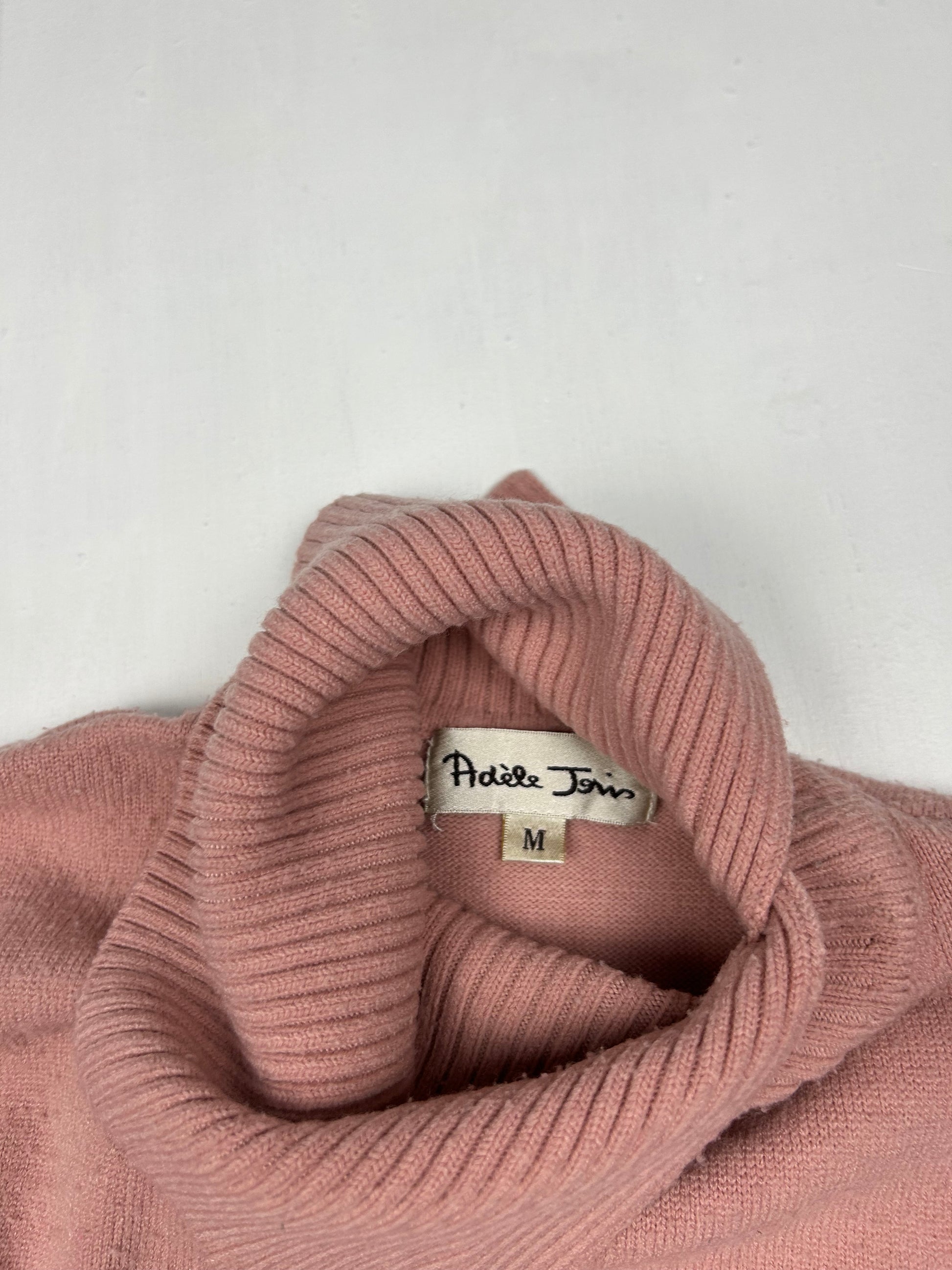 Pink turtleneck jumper (M)