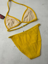 Load image into Gallery viewer, Yellow adjustable brand new y2k 90s vintage bikini set (S/M)