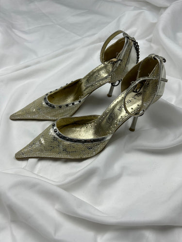 Gold  pointed toes kitten heels shoes (37)