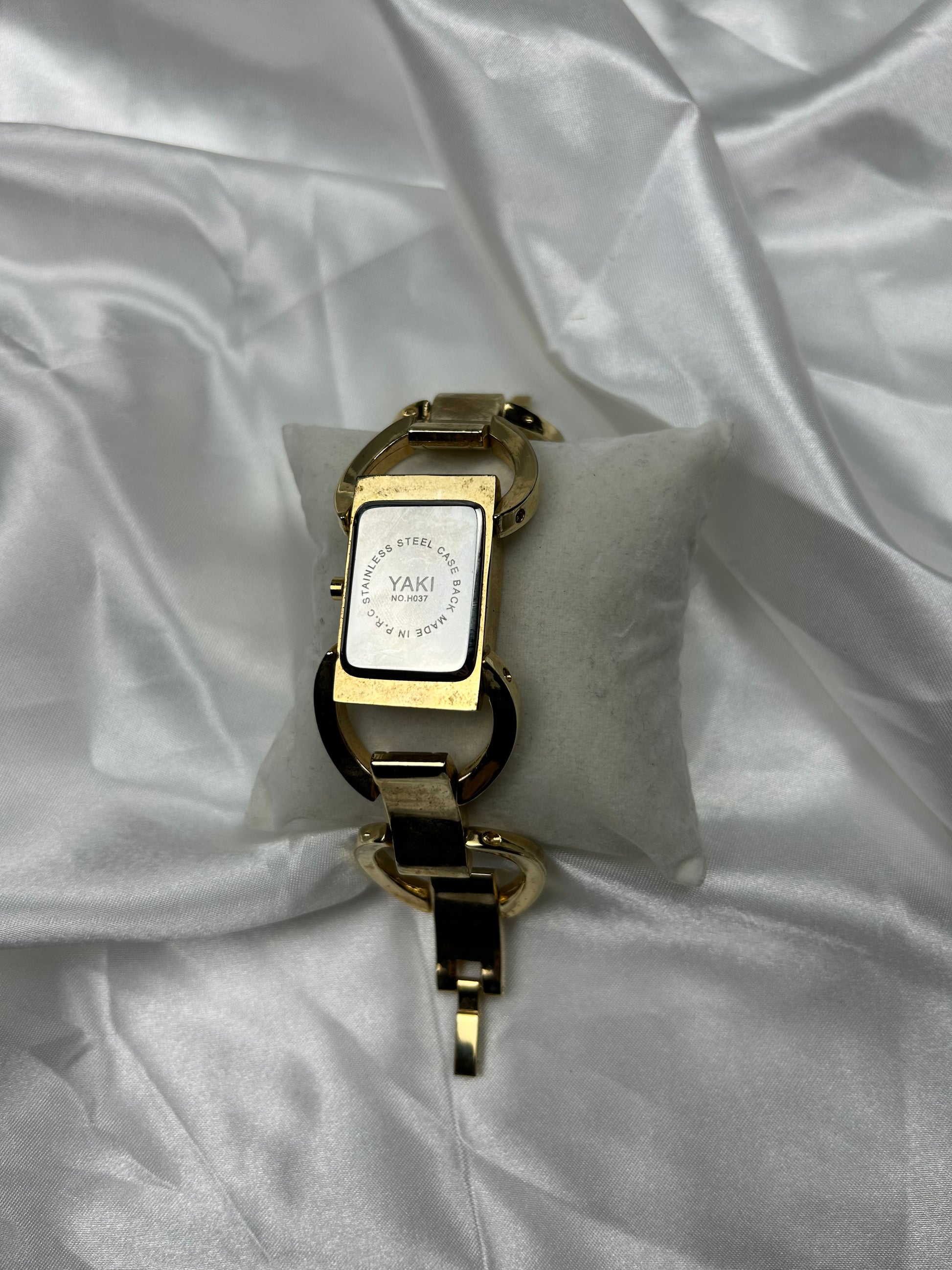 Vintage stainless steel gold bracelet watch jewelry