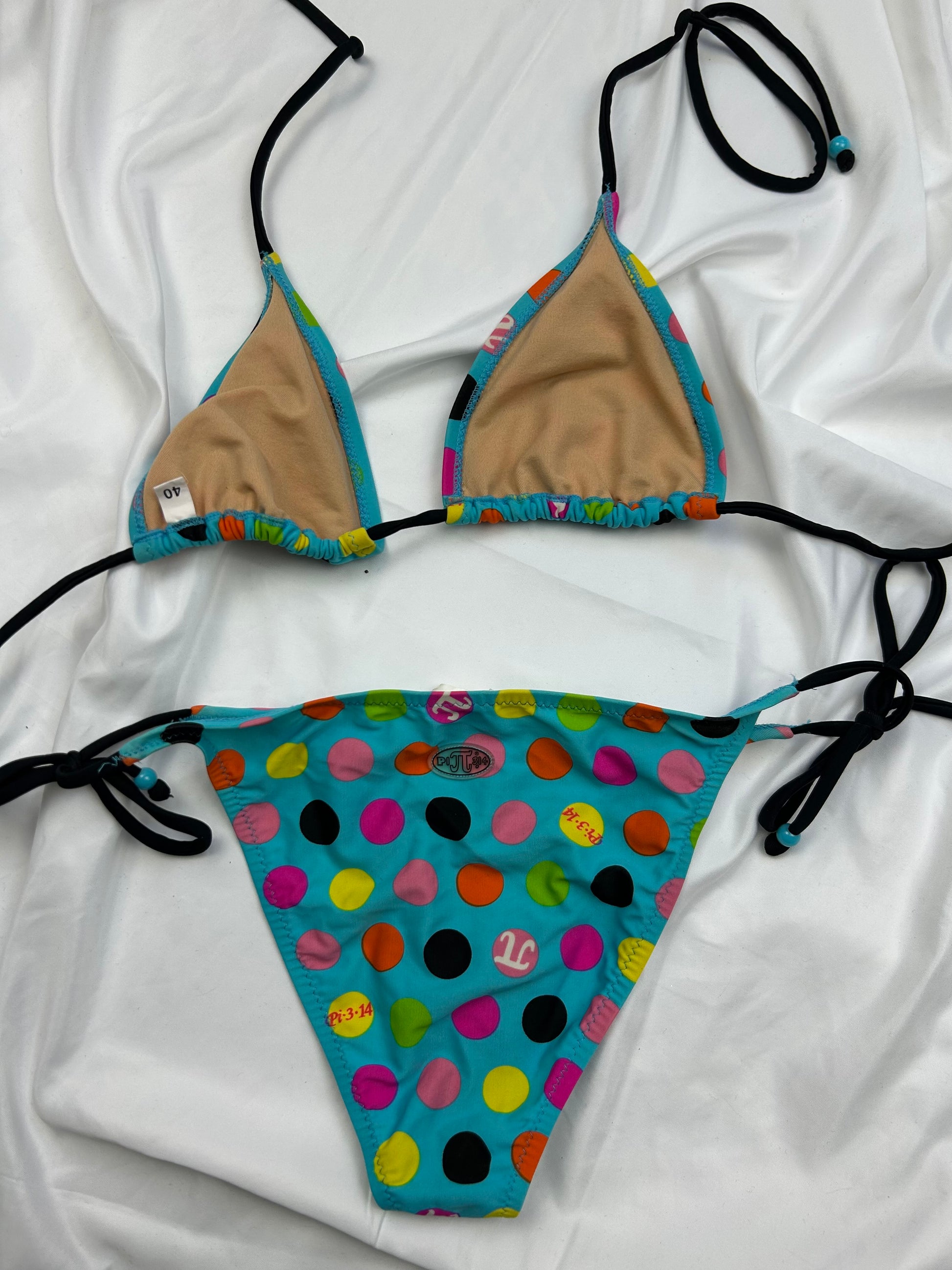 Blue pola dots bikini set (M)