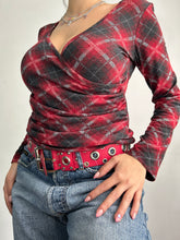 Load image into Gallery viewer, Red check grunge y2k vintage wrapped long sleeves top (M)