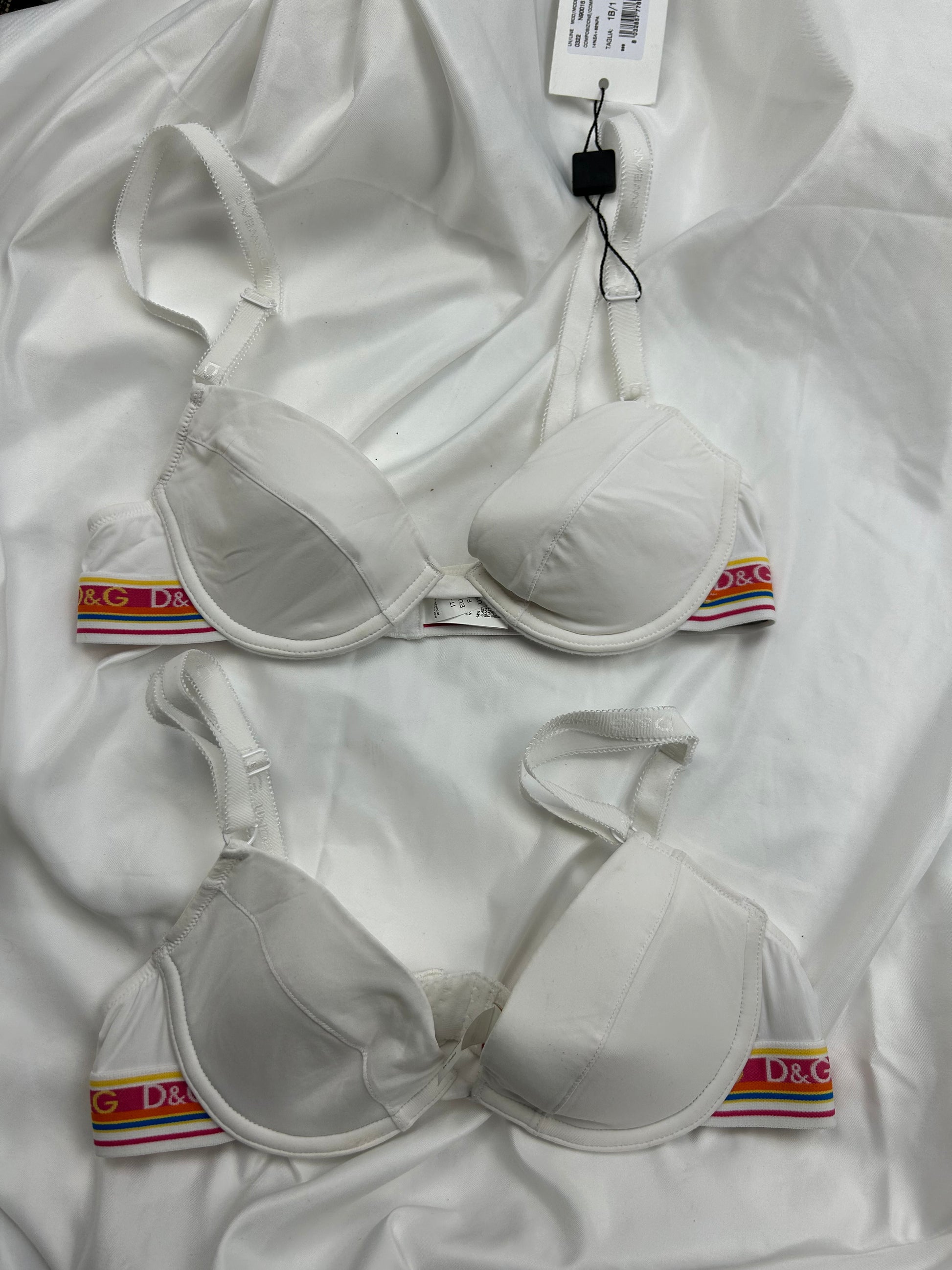 White brand new logo bra (85B)