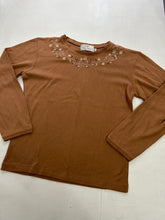 Load image into Gallery viewer, Brown stretchy embroidered long sleeves top (S/M)