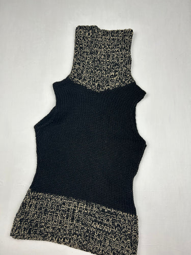 Black turtleneck sleeveless jumper (S)