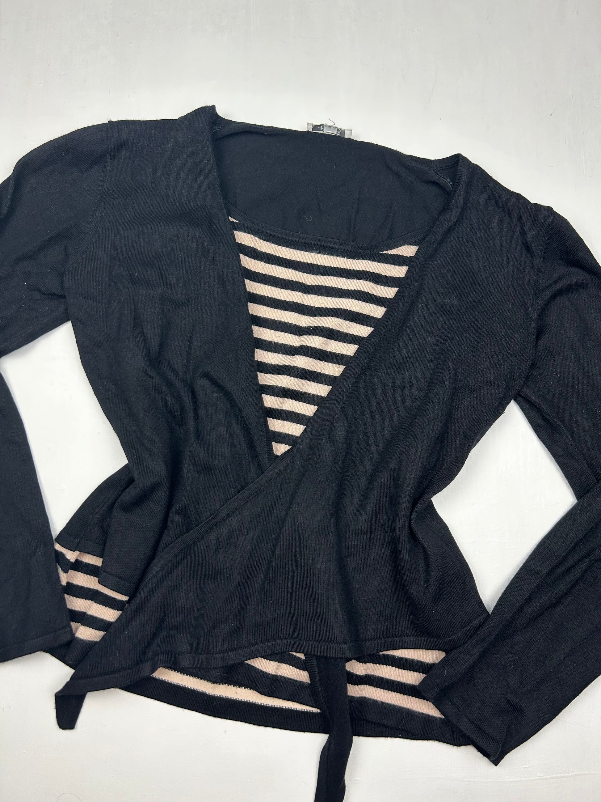 Black cardigan tie up jumper (L)