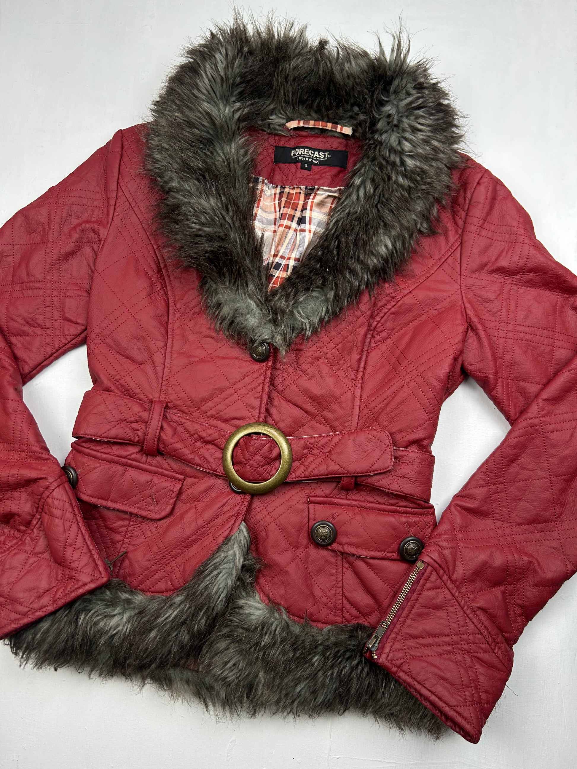 Red faux fur neck belt biker jacket (S)