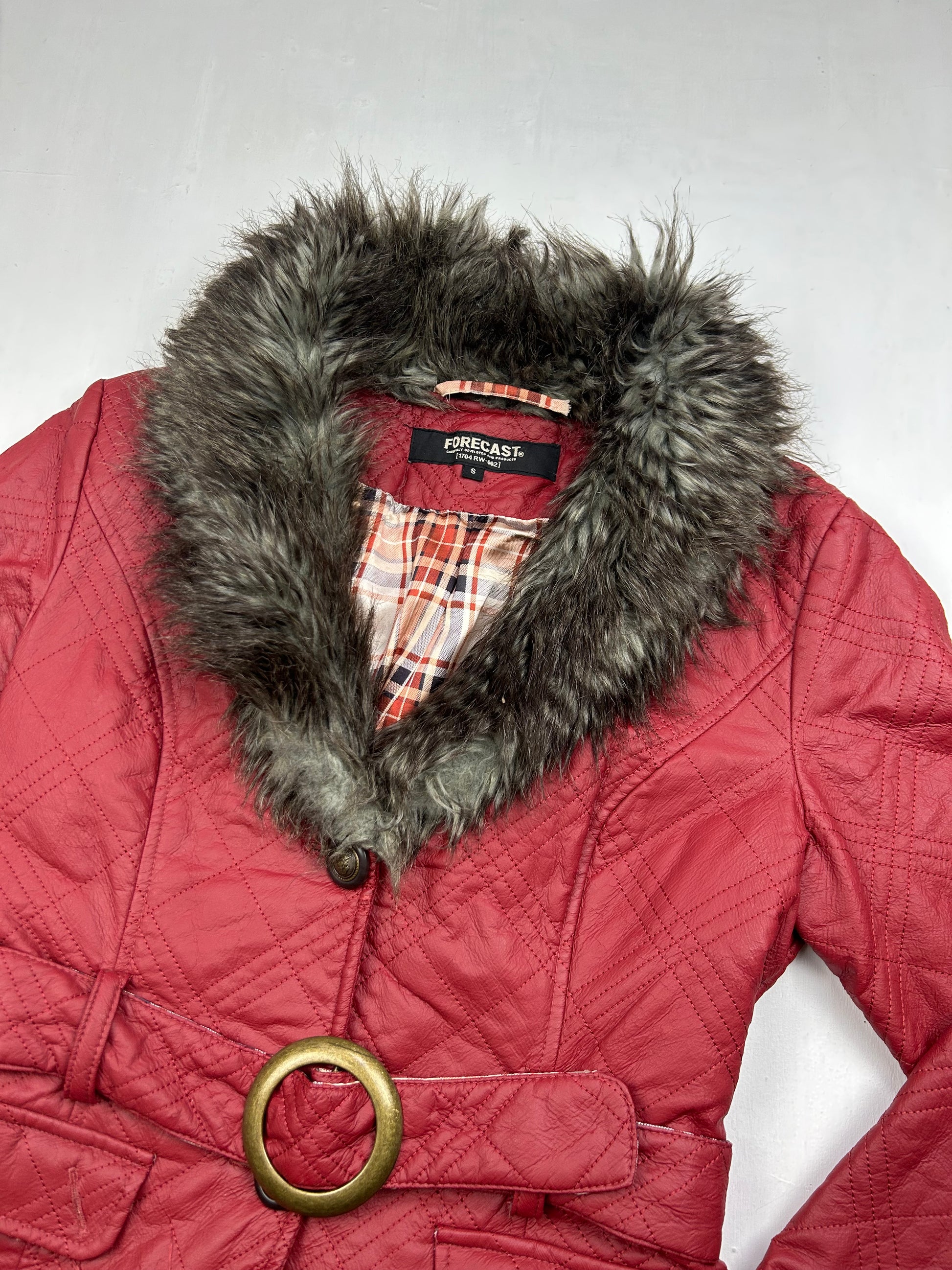 Red faux fur neck belt biker jacket (S)