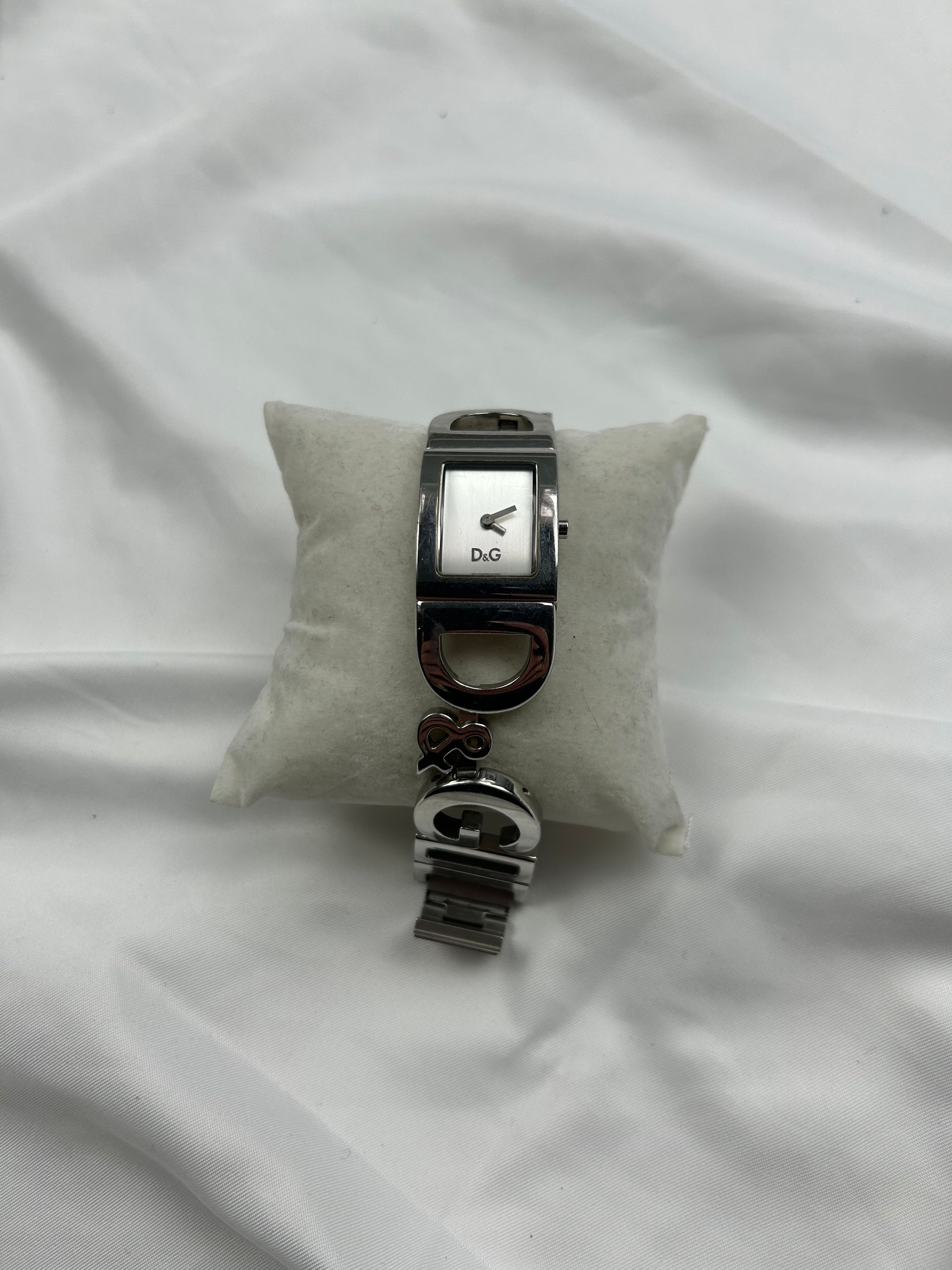 Vintage stainless steel silver jewelry watch