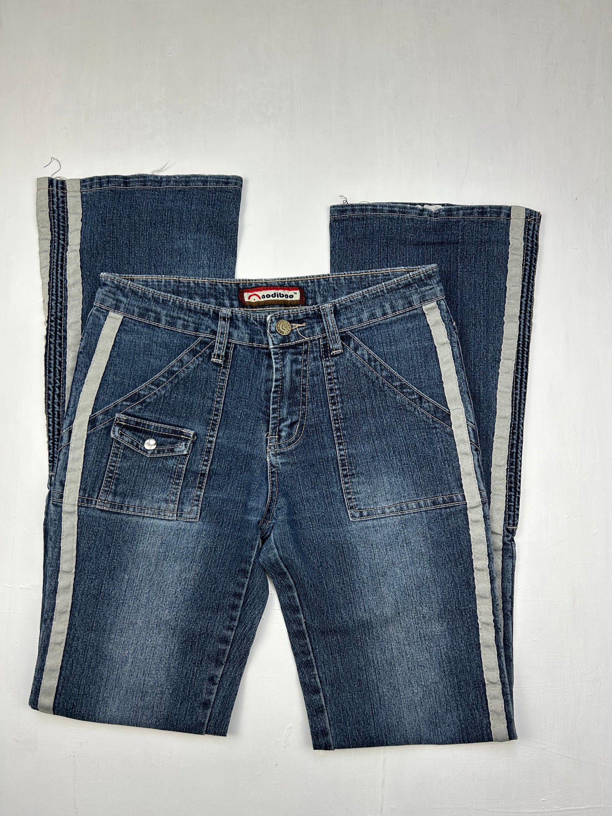 Blue denim low rise bootcut pants (S)