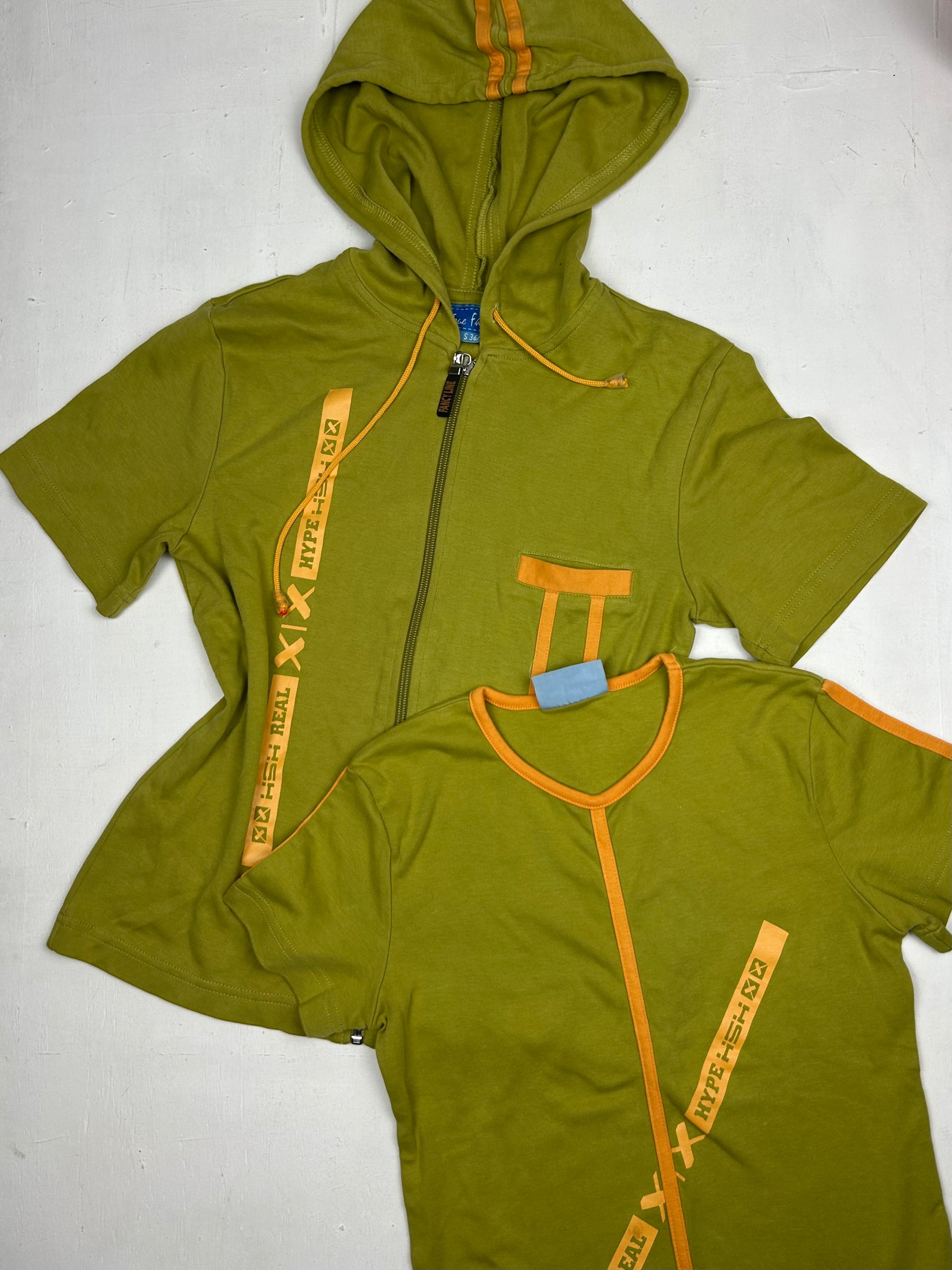 Khaki zip up hoodie tee + matching tee set (S/M)