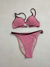 Load image into Gallery viewer, Pink padded y2k vintage bikini set  (S/M)