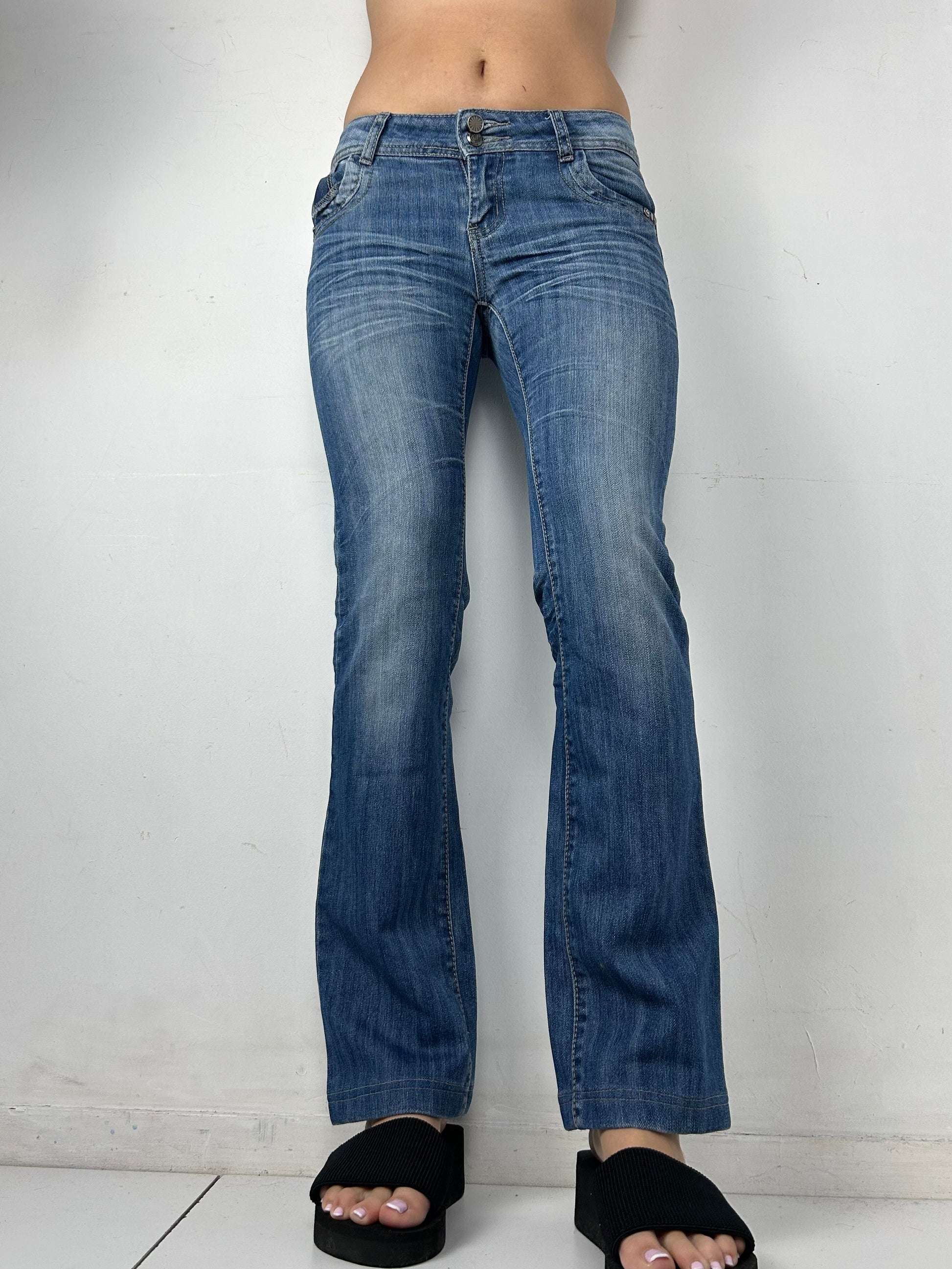 Blue denim low rise flared pants (S)