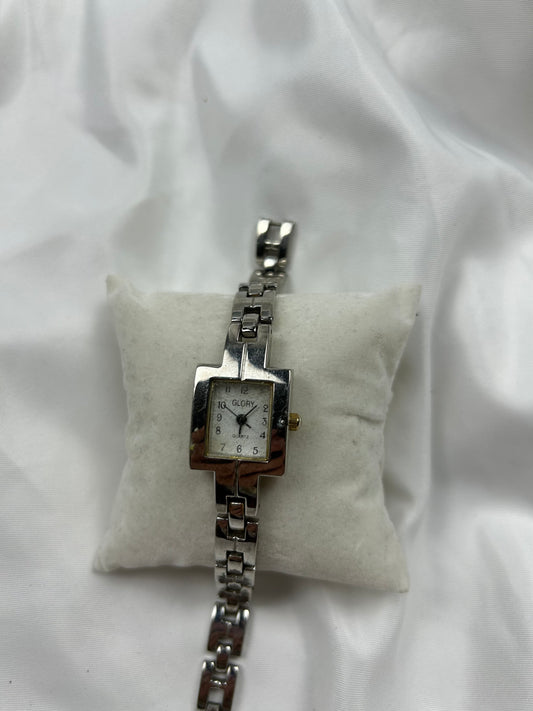 Vintage stainless steel silver bracelet watch jewelry