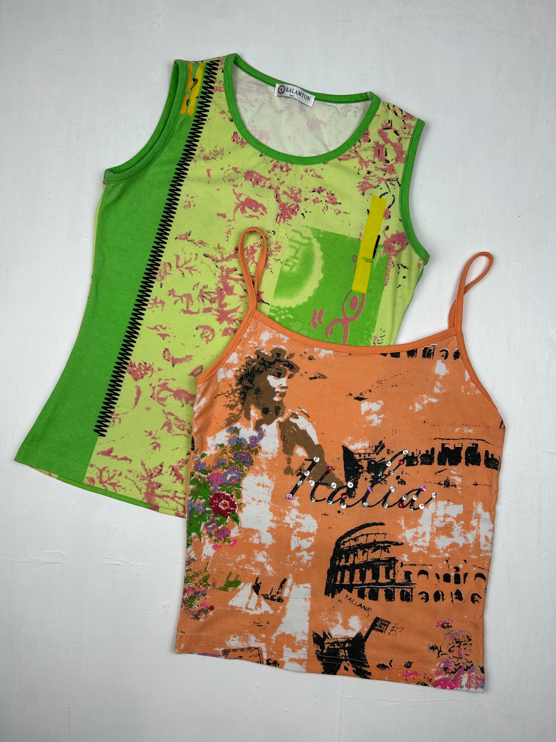 Green graphic print tank top (M)