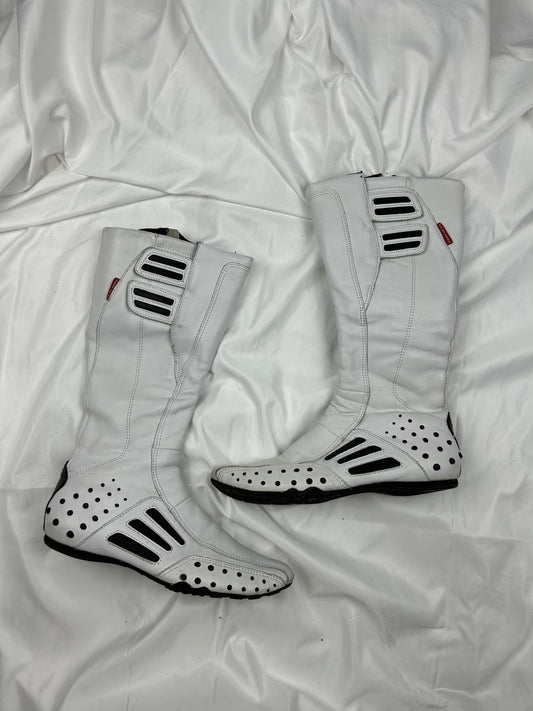 White moto knee high boots (37)