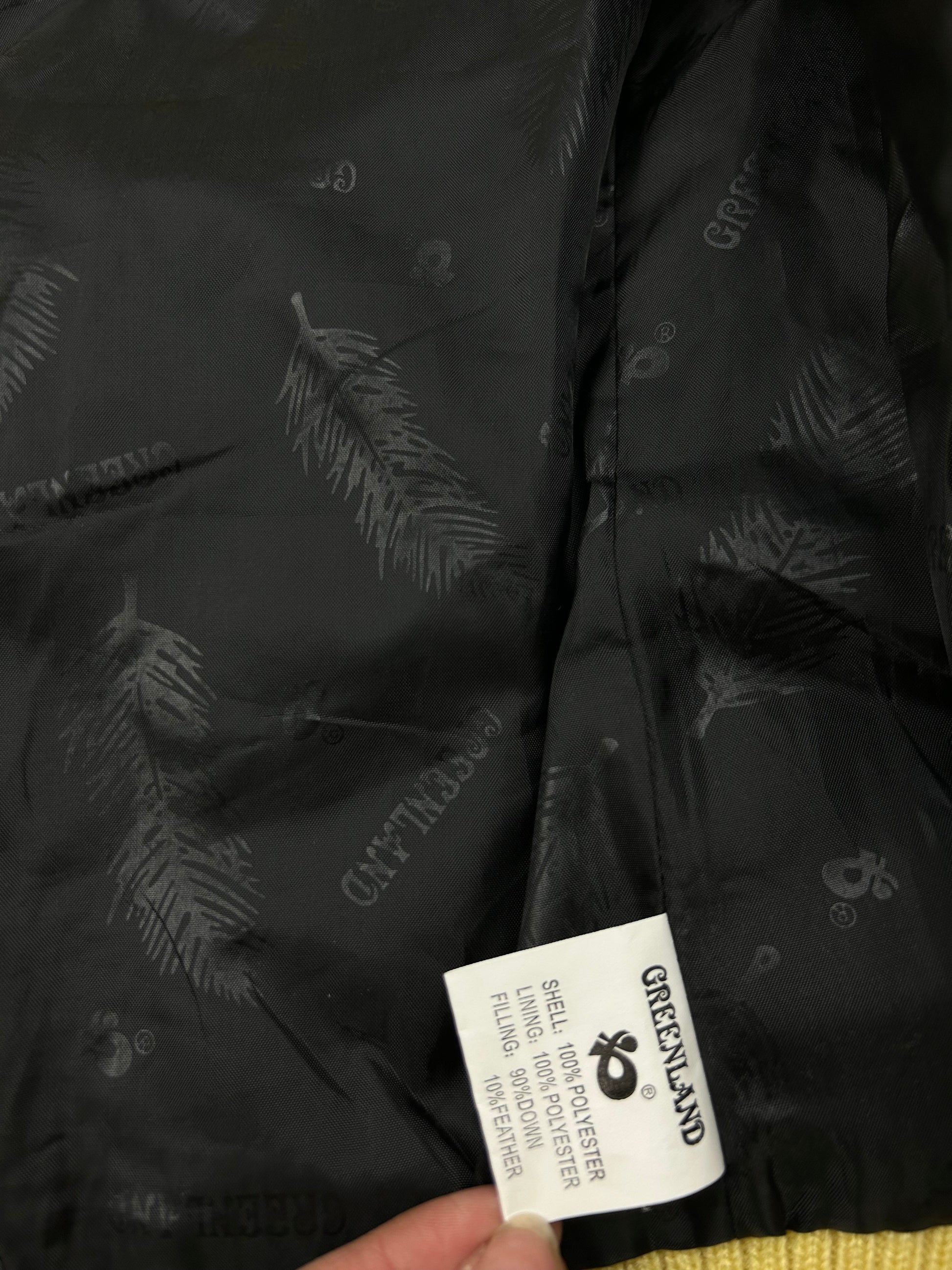 Black brand new duck down winter puffer biker jacket (M)