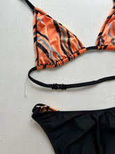 Load image into Gallery viewer, Orange velvet adjustable y2k vintage high rise bikini set (S/M)