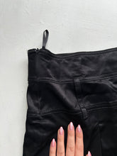 Load image into Gallery viewer, Black silk low rise mini pleated skirt 90s y2k vintage (M)