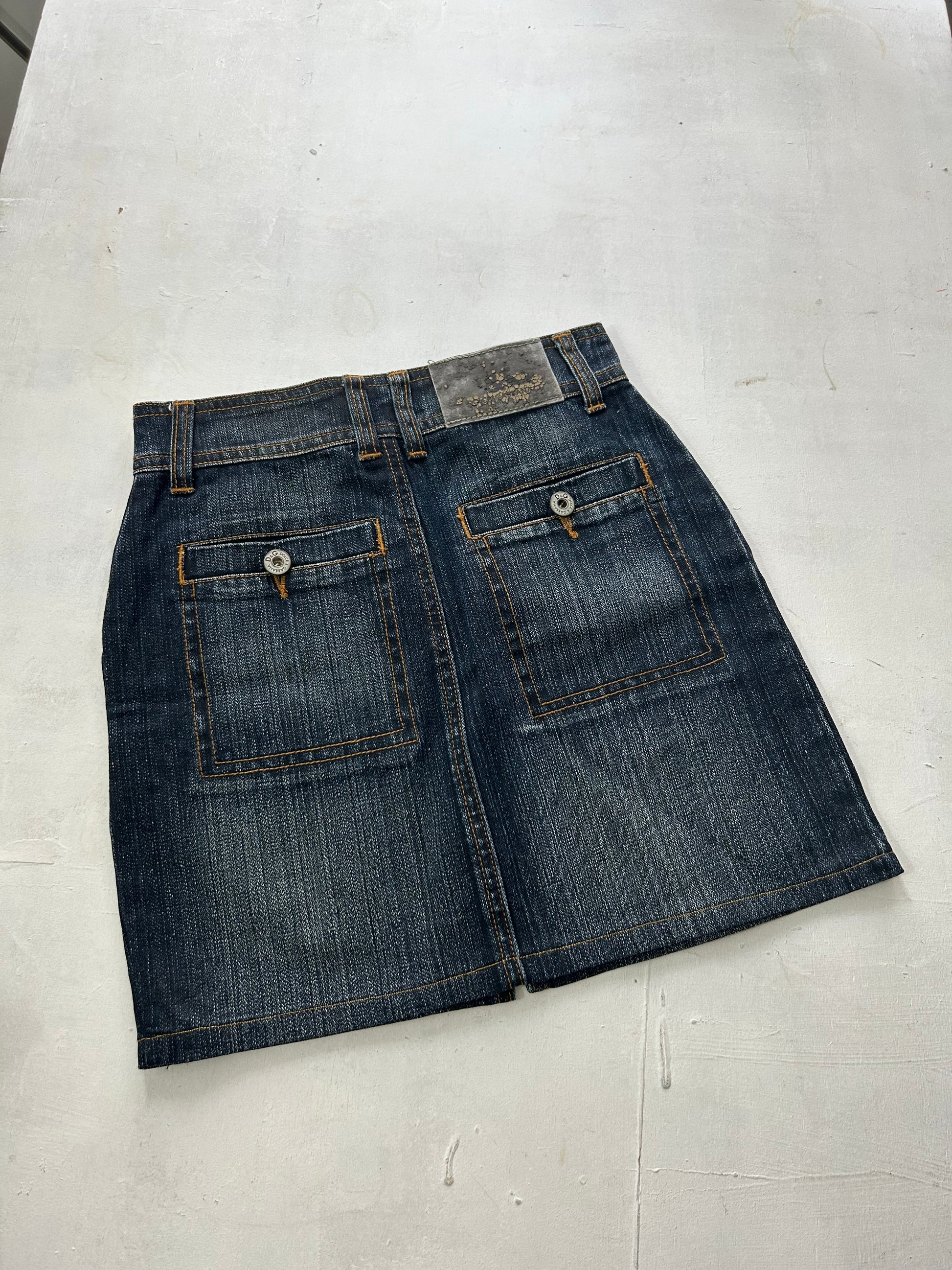 Denim cargo navy 90s mini skirt (XS)